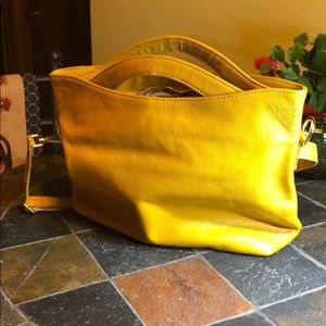 Beautiful authentic leather Paste Bag.